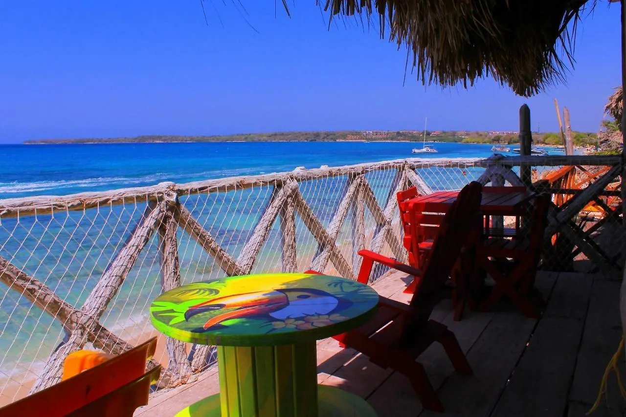 Nuestros Tres Tesoros Hotel Cano de Loro 2*,
